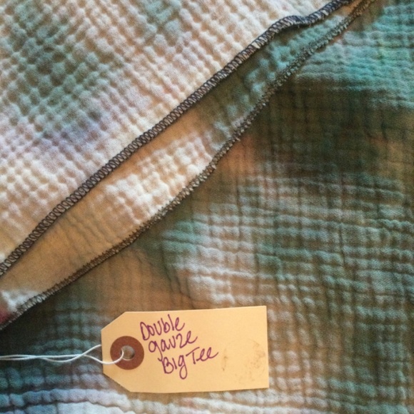 Handmade Tie died muslin cotton double tee - Picture 2 of 7